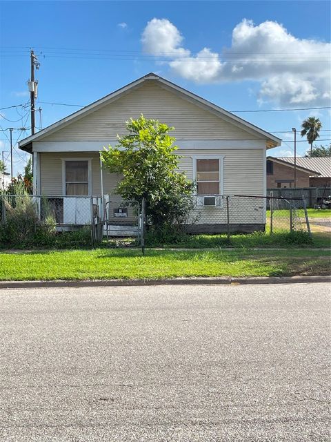 1022 Broad, Freeport, TX, 77541