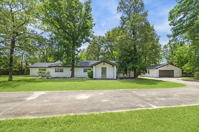 8928 West, Magnolia, TX, 77354