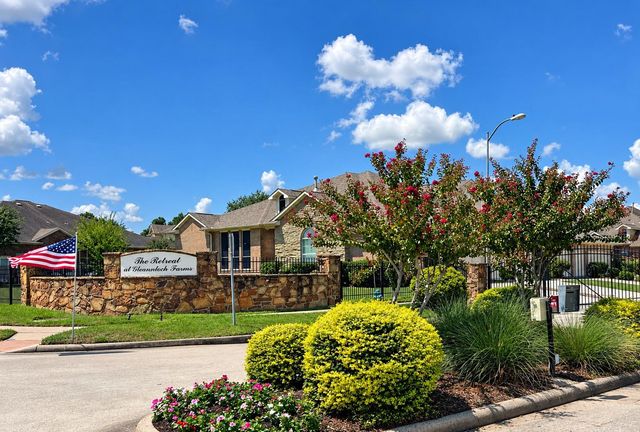  18718 Cypress Loch Dr, Spring, TX 77379
