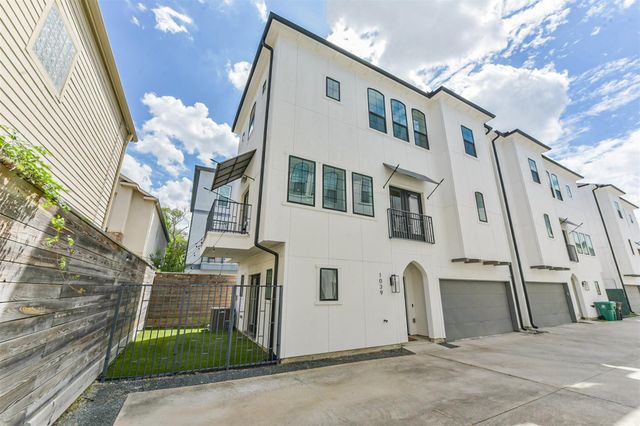 1039 24th, Houston, TX, 77008