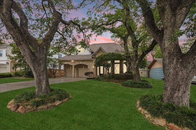 4714 HOLT, Bellaire TX 77401