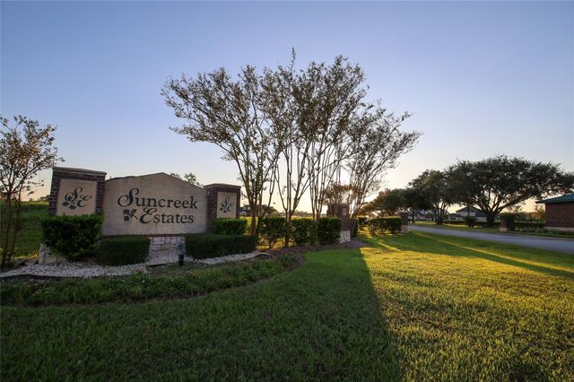 1002 Cross Timbers, Rosharon, TX, 77583