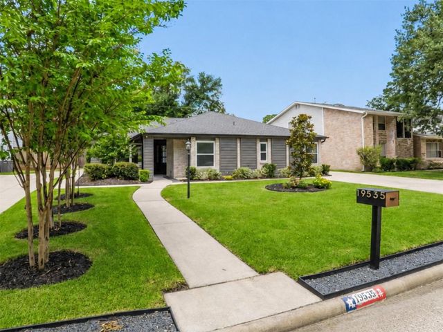 19535 Dianeshire, Spring, TX, 77388