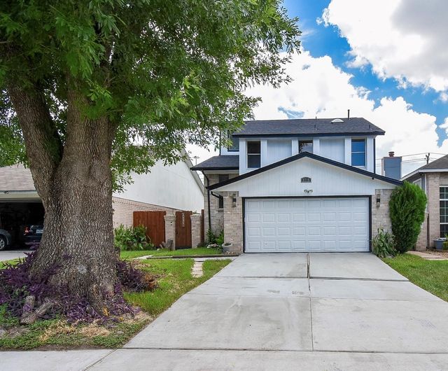  8715 Vinkins Rd, Houston, TX 77071