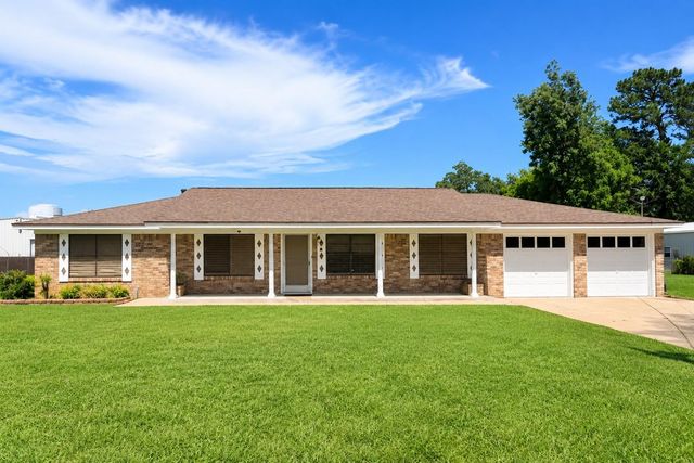 18 Hickory, Richwood, TX, 77531