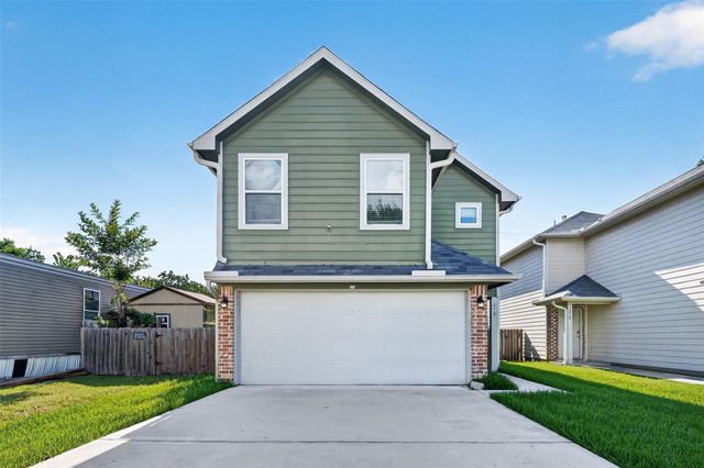 3215 Angelfish, Baytown, TX, 77523