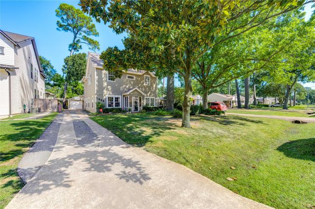 1550 Sue Barnett, Houston, TX, 77018