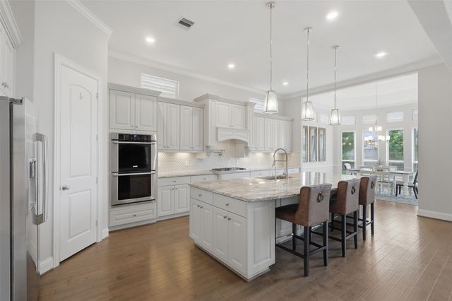  2429 Morning Ridge Ln, Friendswood, TX 77546