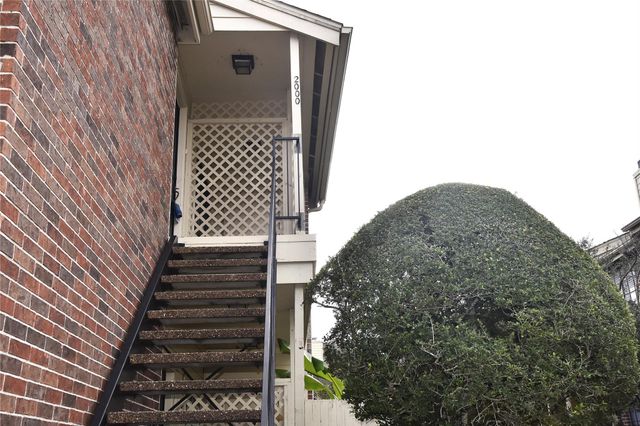 2121 El Paseo, Houston, TX, 77054