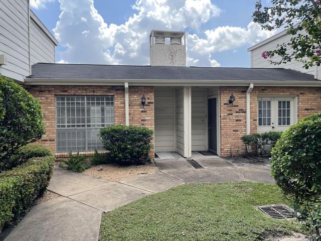 6201 Beverlyhill, Houston, TX, 77057
