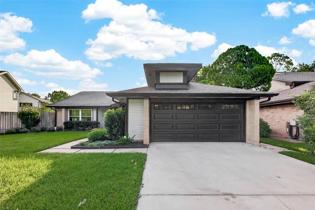 2119 Braesmeadow, Sugar Land, TX, 77479