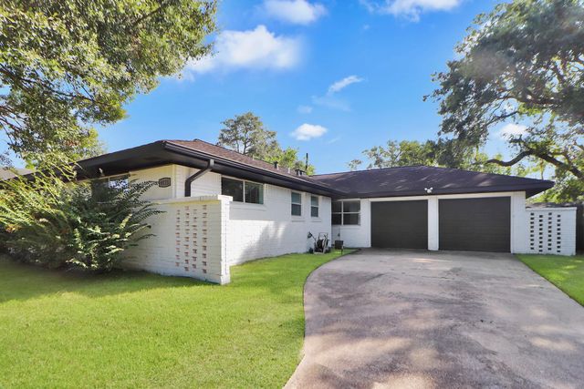 6111 Shadow Crest, Houston, TX, 77074