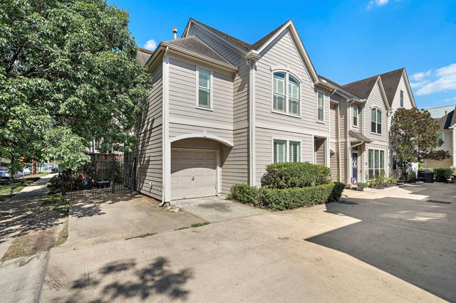 2915 Chenevert, Houston, TX, 77004