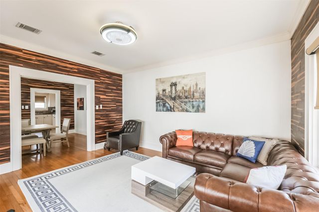 1716 Richmond, Houston, TX, 77098