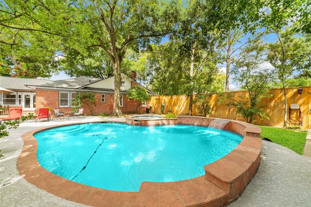 1613 California, Houston, TX, 77006