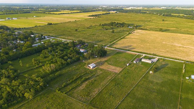 307 County Road 6021, Dayton, TX, 77535