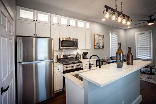 1613 Hickory, Houston, TX, 77007
