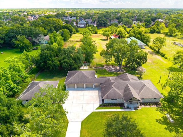 603 Rustic, Friendswood, TX, 77546