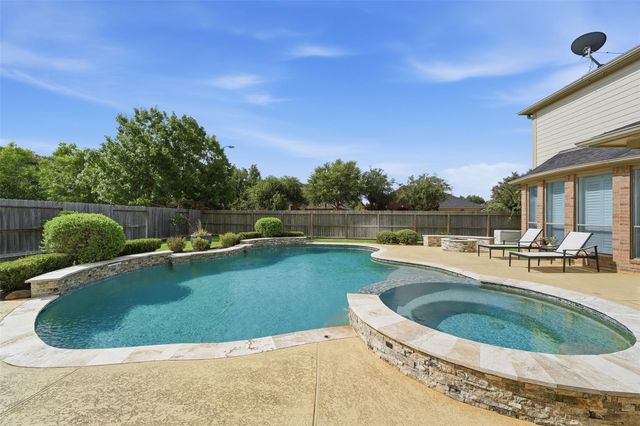  2815 Golden Larch Dr, Katy, TX 77494
