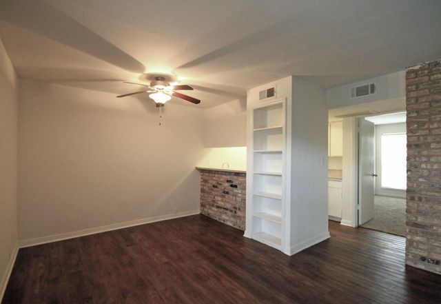 600 Heights, Houston, TX, 77007