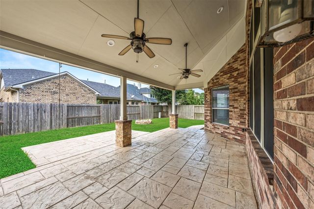  2509 Cambria Ct, League City, TX 77573