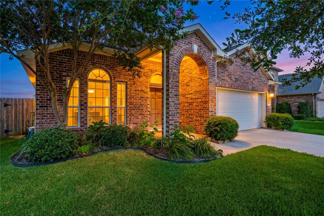 508 Forest Village, La Marque, TX, 77568