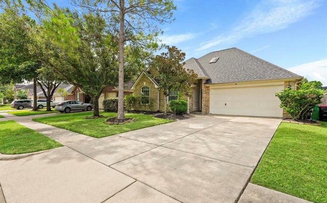  3106 Valley Ct, Manvel, TX 77578