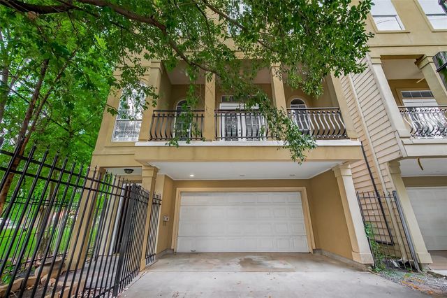  1015 Stanford St, Houston, TX 77019