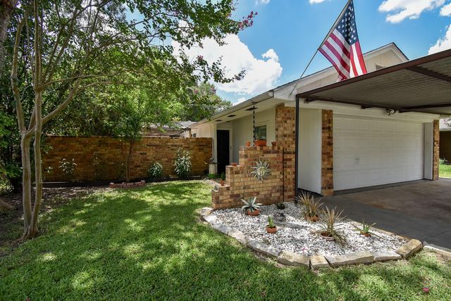  1915 Avenue B, Katy, TX 77493