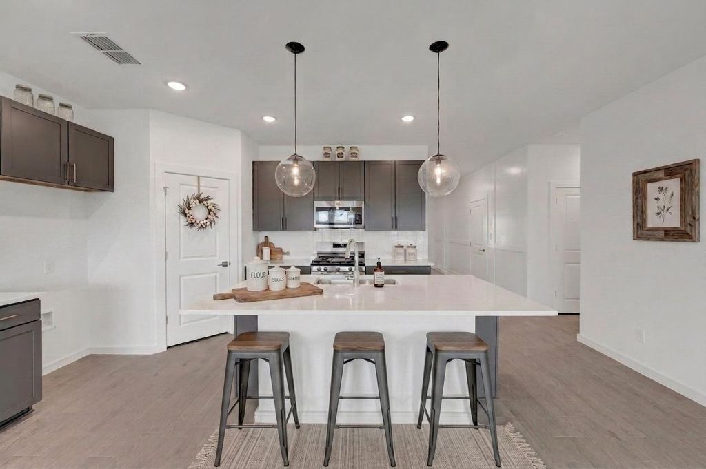 7711 Jade Crest Dr, Angleton, TX 77515 cover photo. Doors Open Tour advertisement.