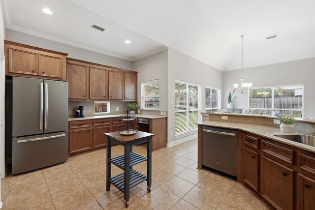 199 Kings Point, Conroe, TX, 77356