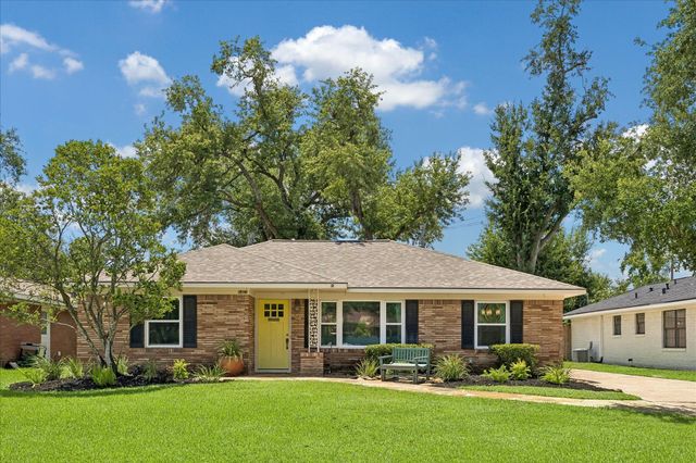 6403 Waltway, Houston, TX, 77008