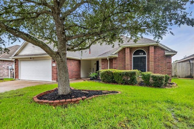 657 26th, Texas City, TX, 77590