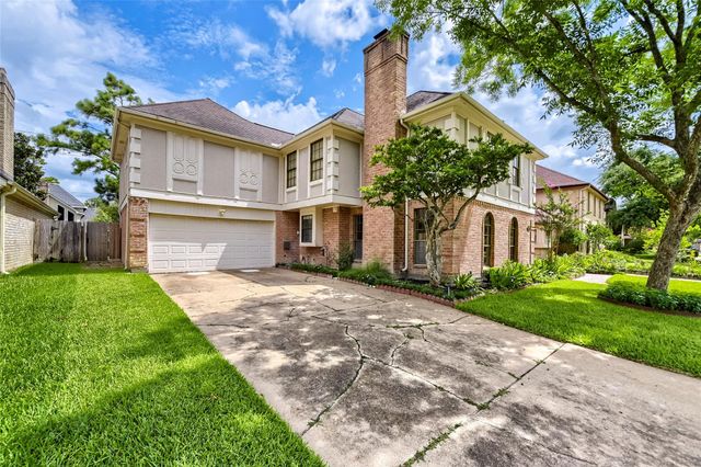  11622 Manor Park Dr, Houston, TX 77077