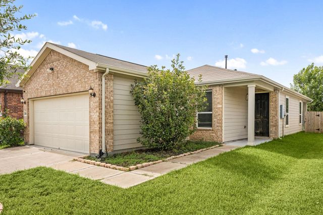  5022 Jonina Ln, Houston, TX 77048