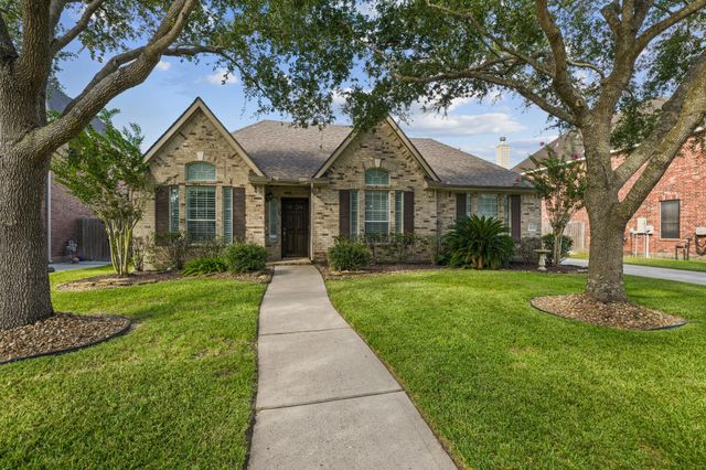 3825 Houston Lake, Pearland, TX, 77581