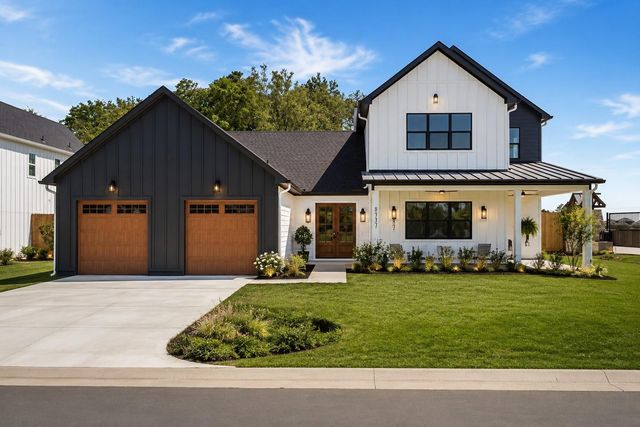  8707 Water Oak View Drive, Tomball, TX 77375