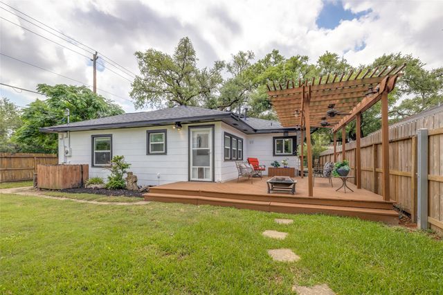  501 W 17th St, Houston, TX 77008