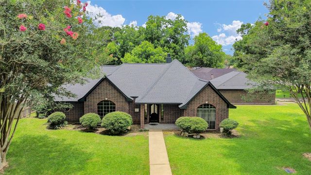 301 Jansen Dr, West Columbia, TX, 77486