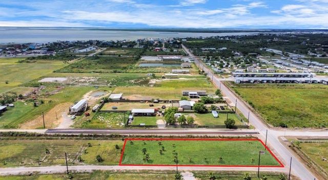 6 Cindy Palmer, Dickinson, TX, 77539