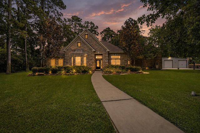  11815 Advance Dr, Houston, TX 77065