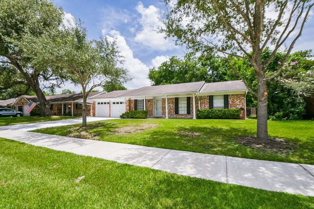2303 Willow