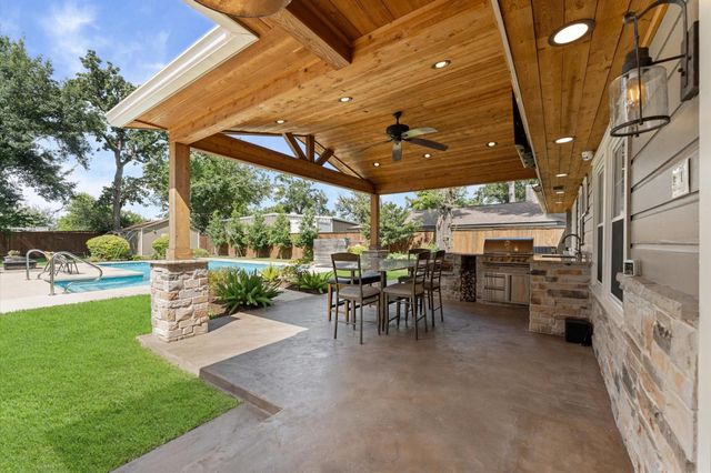 4010 Brookwoods, Houston, TX, 77092