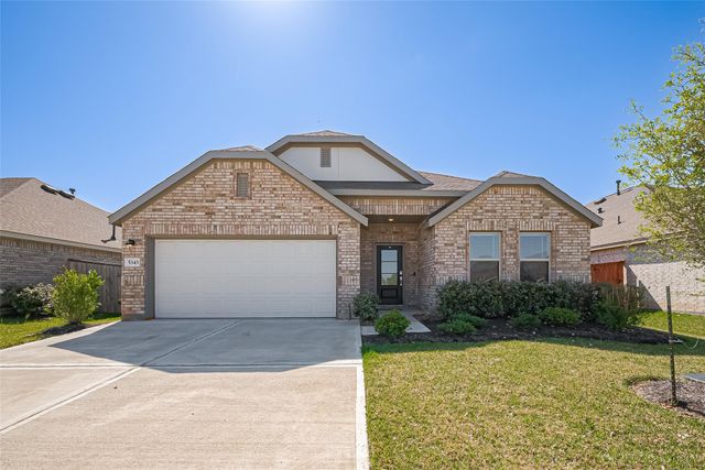  5343 Sleepy Fox Ln, Richmond, TX 77469