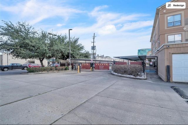 6611 Sam Houston, Houston, TX, 77072