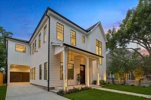  906 Bayland Ave, Houston, TX 77009