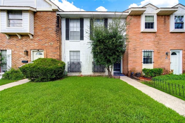 6723 Tarnef, Houston, TX, 77074