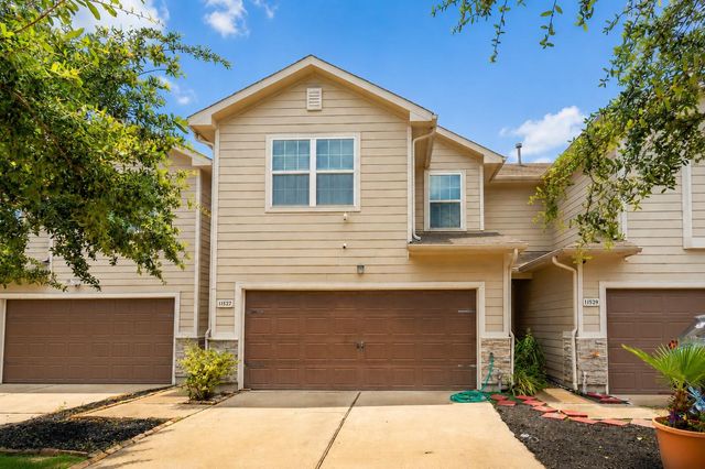 11527 Champions Green, Houston, TX, 77066