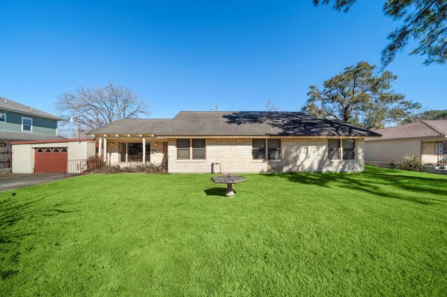 215 Fairbanks, Houston, TX, 77009