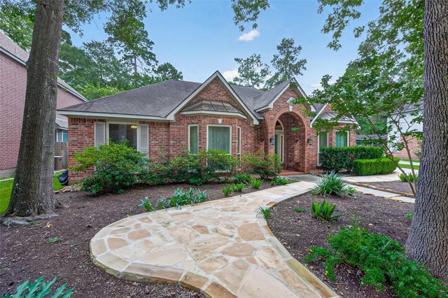 7 Windridge, The Woodlands, TX, 77381